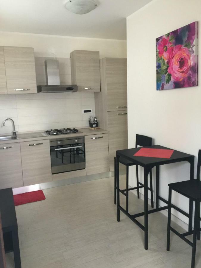 Fashion Guest House โรม ภายนอก รูปภาพ